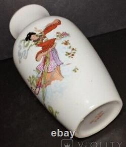 Antique Chinese Vases Porcelain Painting Handmade Famille Marked Rare Old 20th