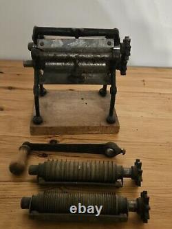 Antique Hand Crank Cast Iron Vintage Pasta Machine Tool Old Vintage Collection
