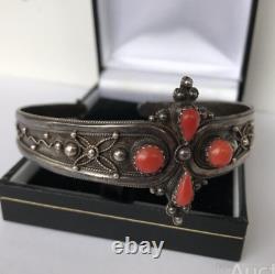 Antique Sterling Silver Bracelet Red Corals Cuff Stone Women Jewelry Old 20.7 gr