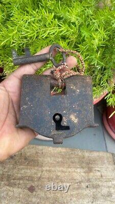 Antique Vintage Old Iron Forged Padlock With Key In Good Working Condition Lock