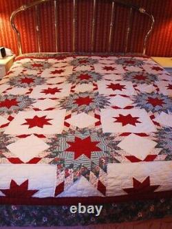 Antique Vtg STAR QUILT Hand Sewn Cotton 85 x 93 RED GREEN CREAM Old & Charming
