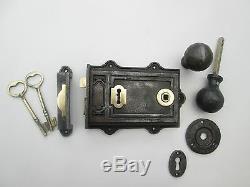 Classic Old Style Cast Iron Period Home Country Rim Door Lock Knob Handle Set