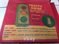 NOS Vintage TRAFFIC GUIDE Light for your Car Truck Stop Antique NEW OLD STOCK