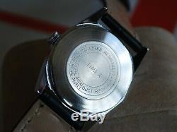 New Old Stock Vintage 1970s TIMEX Manual Wind Men's Watch