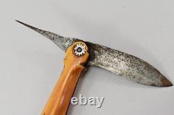 Old Vintage Antique Dagger With Spicial Handle