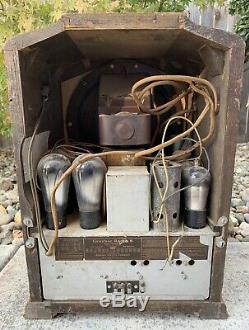 RARE Antique Tombstone Graybar Radio 8 Super-Heterodyne RCA Victor Vintage Old