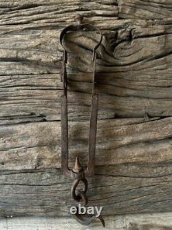 Rare Old Vintage Hand Forged Rustic Iron Primitive Weighing Scales Tool / Hook