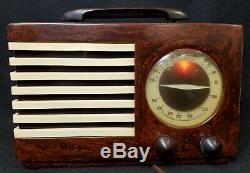 VINTAGE 1940s EMERSON CATALIN BAKELITE ANTIQUE OLD TUBE RADIO WORKS