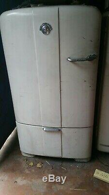 Vintage Antique Retro Kelvinator Fridge Refrigerator Crispers Old Used Rare Nice