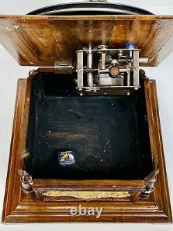 Vintage HMV Antique Old Machine Wooden Collectible Gramophone / Phonograph BG 03