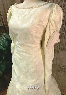 Vintage Old Lace Long Sleeve Wedding Dress Cosplay Renaissance Fair Gown Veil Sm