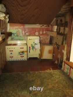 Vtg Old Woman Lived in Shoe Homemade Boot Lighted Doll House&Furniture Folk Art