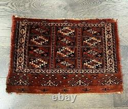 Wonderful old antique Turkmen Yomut Mafrash 1.4x2 ft