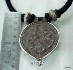 Ancien Vieux Collier Tribal Ancien En Argent Dieu Shiva Amulet Pendentif Hindu