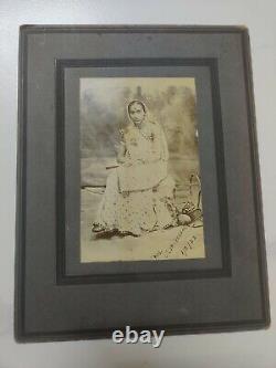 Ancienne Hindou Indienne Femmes Photographie Noir & Blanc Rare Vieille Collection 1922