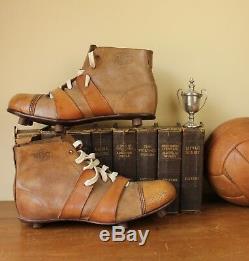 Antique La Bbc Brown Bottes En Cuir Football. Old Vintage Crampons C1910