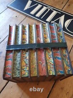 Antique Vieux Millésime Huntley Et Palmer Biscuit Tin Littérature Bound Books 1900s
