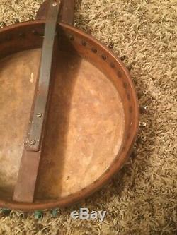 Antique / Vintage / Very Old 5 Cordes Banjo