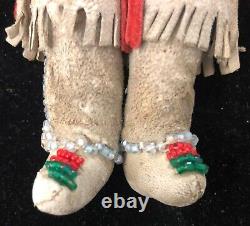 Antique/vintage Sioux Perled Doll Cerveau-tanned Leather Old