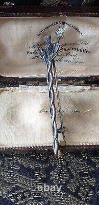 Broche ancienne écossaise en forme de chardon avec épée longue des années 1700, d'un poids de 4,26 g, très rare.