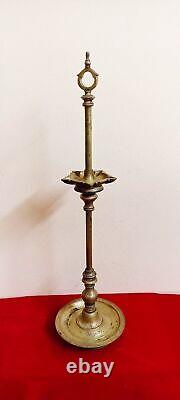 Lampe à clé en laiton ajustable pour temple hindou Pooja Chavi Vilakku Antique Vintage Old