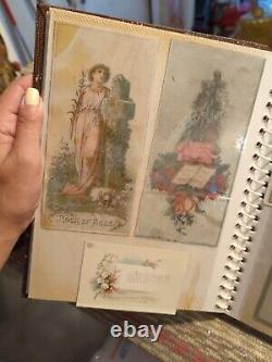 Livre photo vintage d'antiquités de diverses cartes commerciales religieuses anciennes