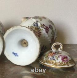 Paire Antique Porcelaine Vases Couvertes Louis Fleurs Femme Tête Gilt Rare Vieux 19ème