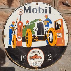 Panneau en émail de porcelaine publicitaire rare de Mobil Oil avec une gargouille vintage et antique