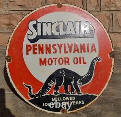 Panneau en émail embossé en porcelaine rare d'huile de moteur Sinclair ancienne et vintage