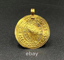 Pendentif de pièce d'or antique en monnaie vintage du 15ème siècle AD, léger et bijoux