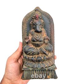 Statue en bois de rose ancienne, antique et vintage, sculptée à la main, représentant la divinité hindoue Ganesha.