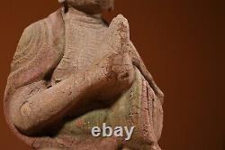 Statue rare de Kwan-yin en bois ancien sculpté et peint d'antiquité chinoise
