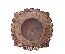 Support de bougie en bois et en fer antique et vintage finement conçu avec motif en relief