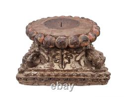 Support de bougie en bois et en fer antique et vintage finement conçu avec motif en relief