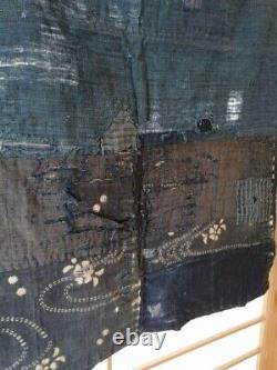Tissu ancien japonais BORO vintage patch en indigo kasuri des deux côtés du Japon