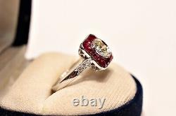 Vieille Bague Originale 18k Gold Art Déco Style Natural Diamond And Ruby Decorated Ring