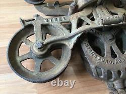 Vieux Vtg Antique Hay Trolley Carrier Unloader Myers Ok Pulley Farm Barn Outil