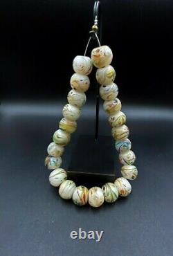 Vieux bijoux chinois antiques de commerce vintage avec pendentif en perles de verre culturel amulette