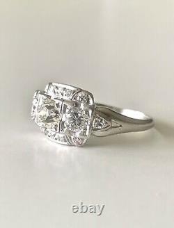 Vintage Art Déco Diamond Ring Platinum Avec Une Vieille Mine Coupée Taille Diamant 5.75