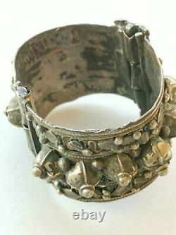 Vintage. Vieux Bracelet En Argent Antique. 19ème Siècle