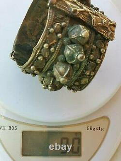 Vintage. Vieux Bracelet En Argent Antique. 19ème Siècle